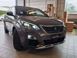 Usata 2017 Peugeot 3008 GT SUV | 15.000 € (Buon prezzo)