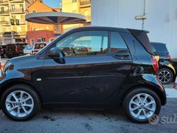 Nero Usata 2018 Smart ForTwo Cabrio Passion Cabrio | 15.500 € (Buon prezzo)