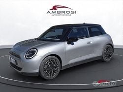 Grigio Usata 2025 Mini Cooper Classic Due volumi | 24.900 € (Buon prezzo)
