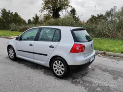Usata 2008 VW Golf V Tre volumi | 3000 € (Buon prezzo)