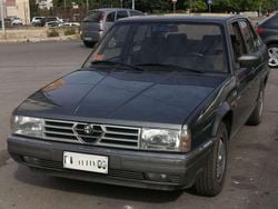 Grigio Usata 1986 Alfa Romeo 90 Tre volumi | 12.500 €