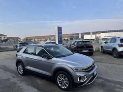 Argento Usata 2025 VW T-Roc Style SUV | 25.900 € (Buon prezzo)