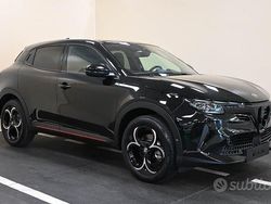 Nuova 2025 Alfa Romeo GT Junior Tre volumi | 31.900 € (Molto cara)