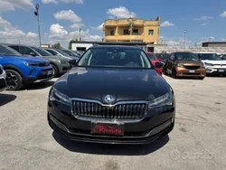 Nero Usata 2022 Skoda Superb Executive Station wagon | 24.990 € (Buon prezzo)