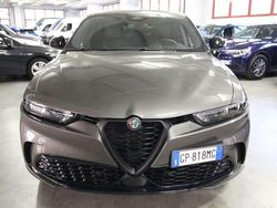Grigio scuro Usata 2023 Alfa Romeo Tonale Sprint SUV | 24.900 € (Ottimo prezzo)