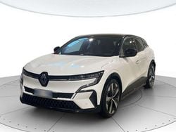 Bianco Usata 2022 Renault Mégane Techno Tre volumi | 24.900 € (Buon prezzo)