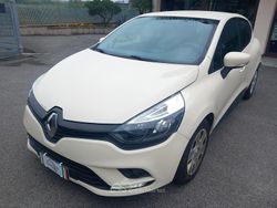 Beige Usata 2018 Renault Clio IV Life Tre volumi | 8000 € (Ottimo prezzo)