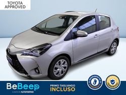 Argento metallizzato Usata 2018 Toyota Yaris Active Tre volumi | 10.700 € (Buon prezzo)