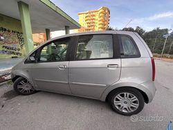 Grigio Usata 2004 Fiat Idea Monovolume | 800 €