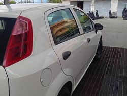 Bianco Usata 2008 Fiat Punto Due volumi | 3700 € (Buon prezzo)