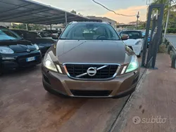 Marrone Usata 2011 Volvo XC60 Momentum SUV | 9900 € (Buon prezzo)