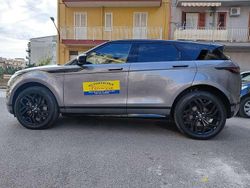 Bicolore Usata 2019 Land Rover Range Rover evoque R-Dynamic SUV | 27.900 € (Buon prezzo)