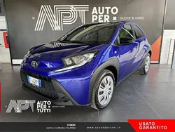 Blu Usata 2024 Toyota Aygo Trend Due volumi | 16.500 € (Buon prezzo)