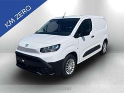 White solid Nuova 2025 Toyota Proace City City Monovolume | 18.500 € (Ottimo prezzo)