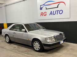 Argento Usata 1989 Mercedes E300 Coupé | 15.900 €