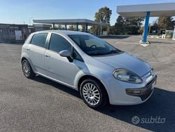 Grigio Usata 2011 Fiat Punto Evo S Due volumi | 2800 € (Ottimo prezzo)