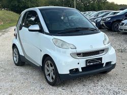 Bianco Usata 2009 Smart ForTwo Coupé Pulse Coupé | 4500 € (Buon prezzo)