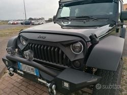 Nero Usata 2010 Jeep Wrangler Unlimited Sahara SUV | 19.800 € (Buon prezzo)