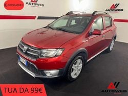 Rosso Usata 2013 Dacia Sandero Prestige Tre volumi | 4490 € (Buon prezzo)