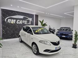 Bianco Usata 2016 Lancia Ypsilon Gold Due volumi | 6500 € (Buon prezzo)