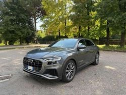 Usata 2019 Audi Q8 S-Line SUV | 49.500 € (Cara)
