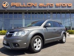 Grigio Usata 2011 Fiat Freemont SUV | 7450 € (Molto cara)