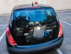 Usata 2004 Lancia Ypsilon Due volumi | 1800 € (Buon prezzo)
