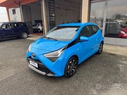 Blu Usata 2020 Toyota Aygo Connect Style Due volumi | 9900 € (Ottimo prezzo)