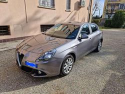 Grigio Usata 2016 Alfa Romeo Giulietta Distinctive Tre volumi | 7000 € (Buon prezzo)