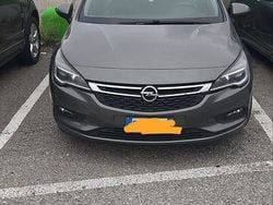 Grigio Usata 2017 Opel Astra Tre volumi | 6700 € (Buon prezzo)