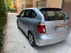 Argento Usata 2006 Honda FR-V Comfort Plus Monovolume | 2700 € (Super prezzo)