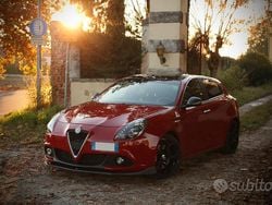 Rosso Usata 2011 Alfa Romeo Giulietta Quadrifoglio Verde Tre volumi | 12.950 €
