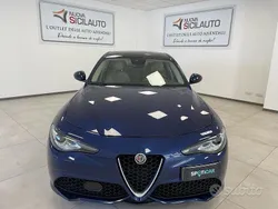Blu/azzurro Usata 2018 Alfa Romeo Giulia Veloce Tre volumi | 28.900 € (Ottimo prezzo)