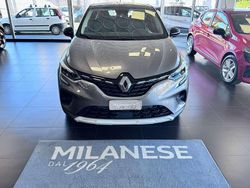 Grigio Usata 2020 Renault Captur Zen SUV | 15.900 € (Buon prezzo)