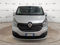 Argento Usata 2017 Renault Trafic Intens Monovolume | 18.900 € (Molto cara)