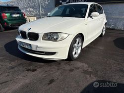 Bianco Usata 2009 BMW 116 Due volumi | 2599 € (Buon prezzo)