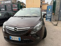 Nero Usata 2014 Opel Zafira Tourer Cosmo Monovolume | 4950 € (Buon prezzo)