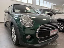 Verde Usata 2016 Mini Cooper D Due volumi | 13.900 € (Buon prezzo)