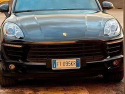 Nero Usata 2015 Porsche Macan SUV | 29.900 € (Buon prezzo)