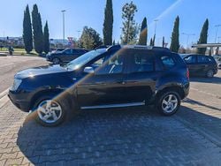 Nero Usata 2011 Dacia Duster Lauréate SUV | 4500 € (Ottimo prezzo)