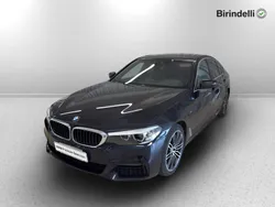 Carbonschwarz metallizzato Usata 2020 BMW 520 M Sport | 32.900 € (Ottimo prezzo)