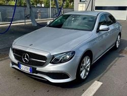Usata 2018 Mercedes E200 Premium Plus Tre volumi | 24.900 € (Ottimo prezzo)