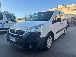 Bianco Usata 2016 Peugeot TePee Active Station wagon | 6500 € (Buon prezzo)