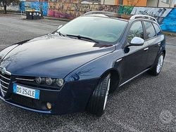 Blu Usata 2008 Alfa Romeo 159 Distinctive Station wagon | 2990 € (Buon prezzo)