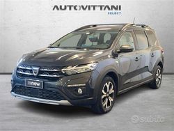 Grigio Usata 2022 Dacia Jogger Comfort Monovolume | 11.800 € (Ottimo prezzo)