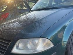 Verde Usata 2001 VW Passat Tre volumi | 550 € (Ottimo prezzo)