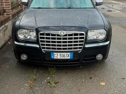 Usata 2006 Chrysler 300C Station wagon | 5000 € (Molto cara)
