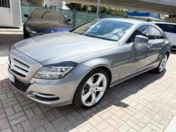 Grigio Usata 2011 Mercedes CLS350 Tre volumi | 16.900 € (Buon prezzo)