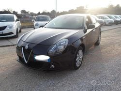 Nero Usata 2018 Alfa Romeo Giulietta Super Tre volumi | 12.000 € (Ottimo prezzo)