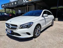 Bianco Usata 2016 Mercedes CLA180 Shooting Brake Premium Station wagon | 13.990 € (Cara)